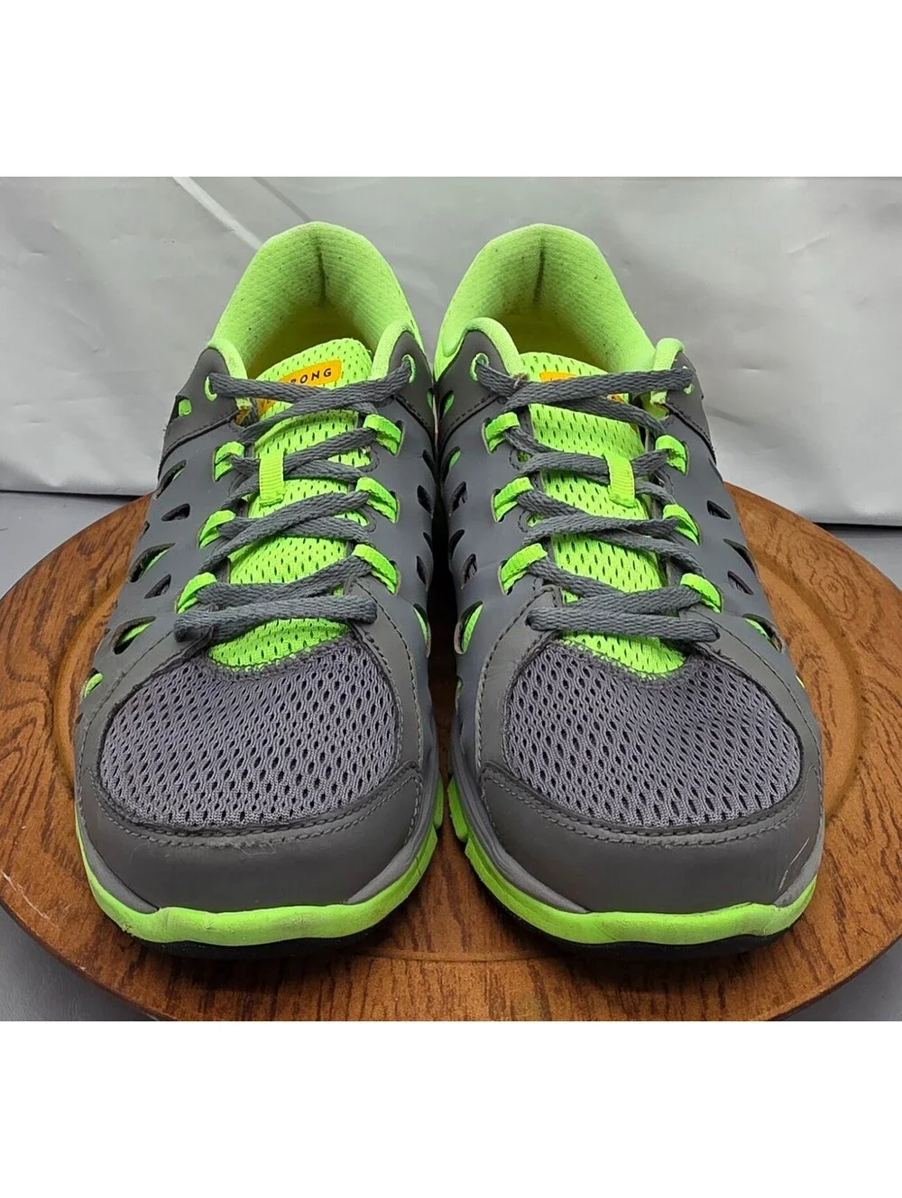 🔥Nike LIVE STRONG Dual Fusion 599180-001 Athletic Sneakers Grey Green Men Sz 11